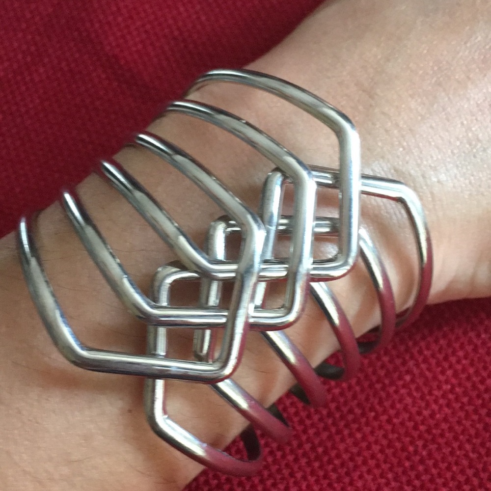 3 bracelets for 12 Dollars ✨✨